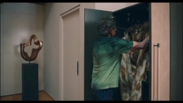 Man Vs Bee - Season 01 Episode 04